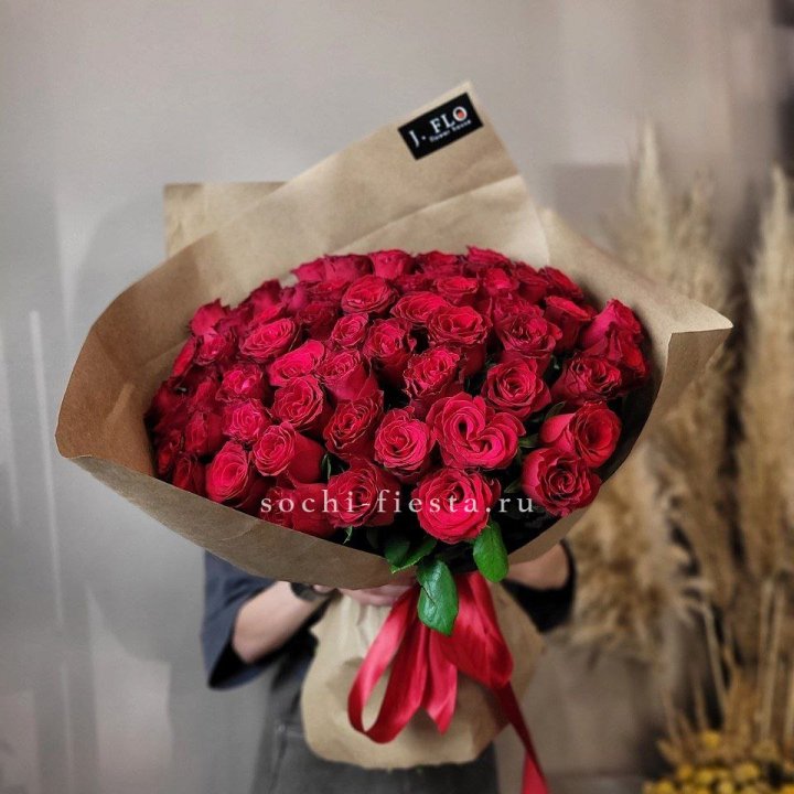 63 красных роз вайт в Владимире