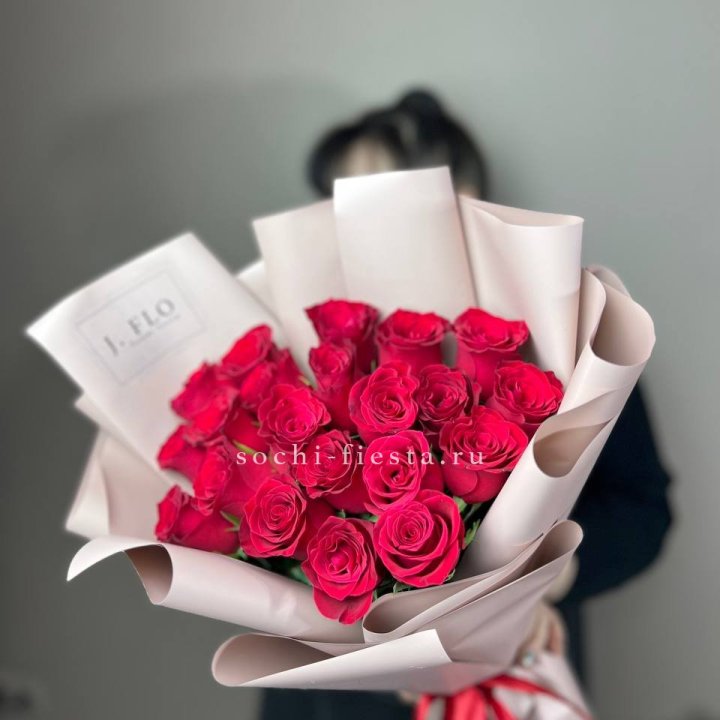 21 красная роза  в Владимире