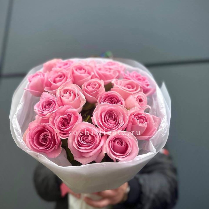 21 Розовая роза в белом в Владимире