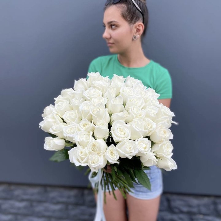 51 белая роза в Владимире
