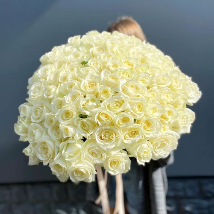 Букет  из 101 белой розы  в Владимире