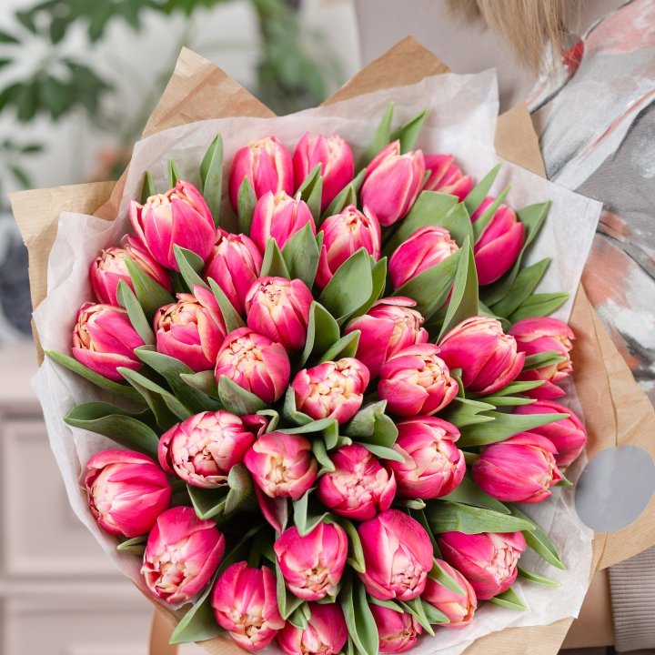 Букет пионовидных тюльпанов в Владимире